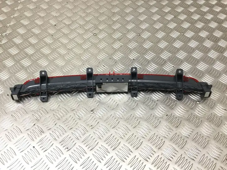 BMW 6 F12 F13 (2010 - 2018) 7210574 Дополнительный стоп фонарь — фото 4