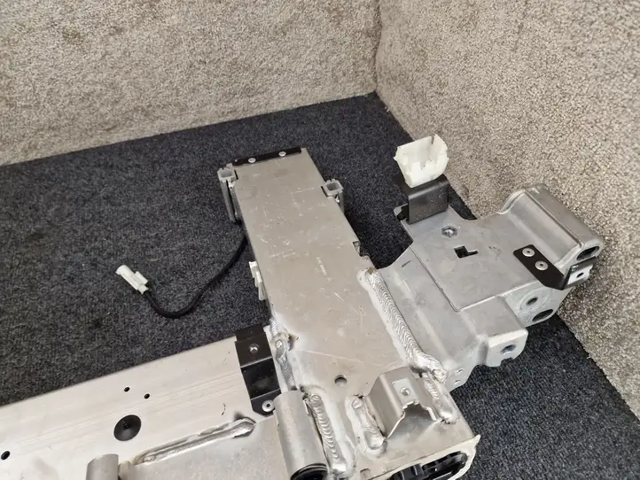 BMW 4 F32 F33 (2013 - 2017) 7290646 Система защиты от опрокидывания — фото 7