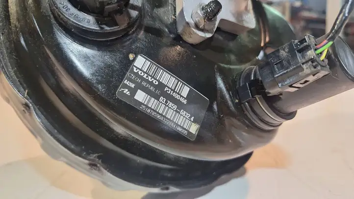 Volvo V60 (2013 - 2018) P31400466 Клапан рулевого механизма — фото 6