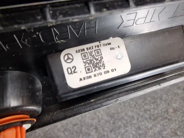 Mercedes-Benz E W238 (2017 - ) A2386700901 Облицовка заднего бокового стекла — фото 2