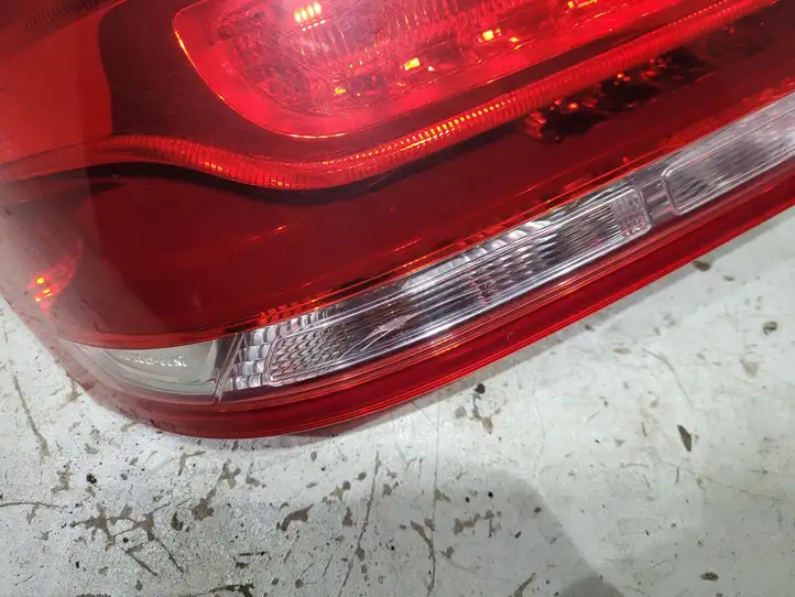 Mercedes-Benz GLK X204 (2008 - 2016) A2049066003 Задний фонарь в кузове — фото 8