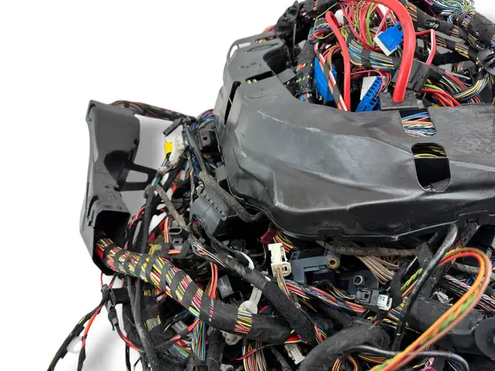 BMW 5 F10 F11 (2009 - 2016) 9166354 Прочая электропроводка — фото 12