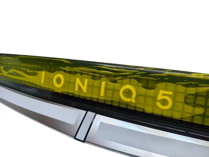 Hyundai Ioniq 5 (2021 - ) 4E14 Задний фонарь в крышке багажника — фото 7