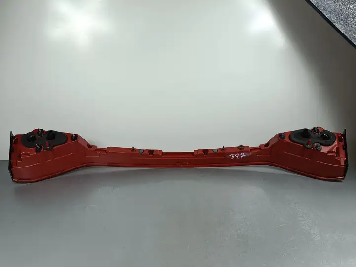 Kia Stinger (2017 - ) Задний фонарь в крышке багажника — фото 8