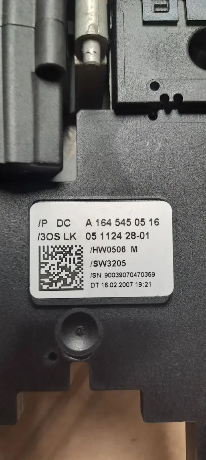 Mercedes-Benz ML W164 (2005 - 2011) A1645450516 Датчик угла поворота руля — фото 8