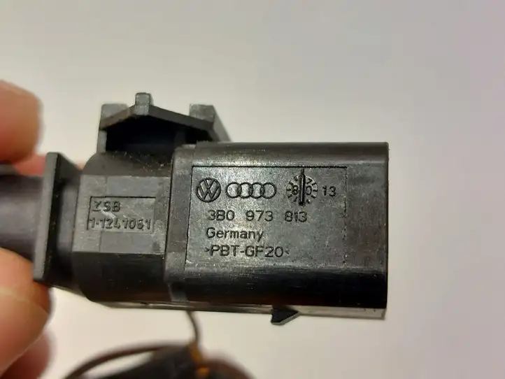 Audi A3/S3 8P (2008 - 2013) 3B0973813 Проводка задних фонарей — фото 3