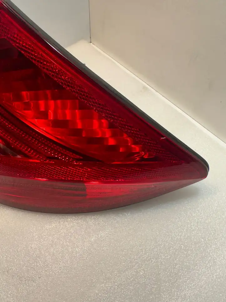Mercedes-Benz CL C216 (2007 - 2014) A2168201264 Задний фонарь в кузове — фото 2