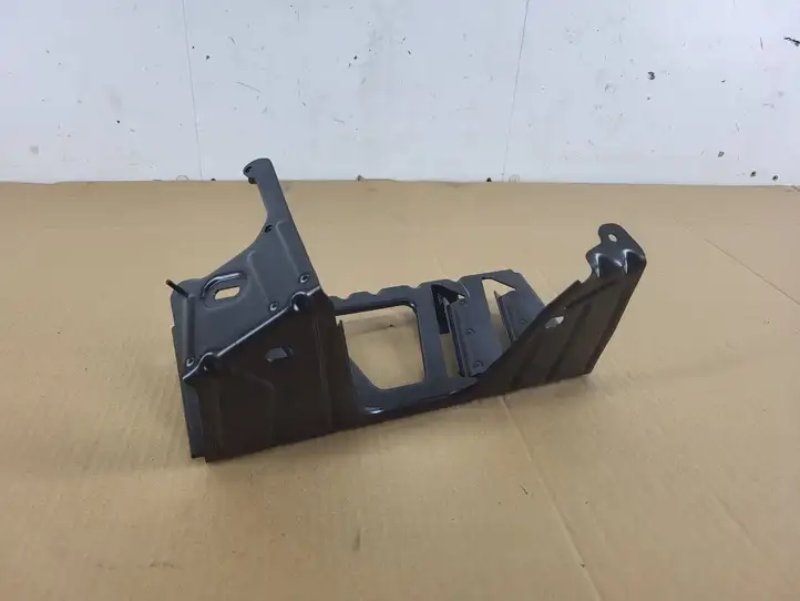 BMW 6 F12 F13 (2010 - 2018) 9174269 Кронштейн усилителя звука — фото 2