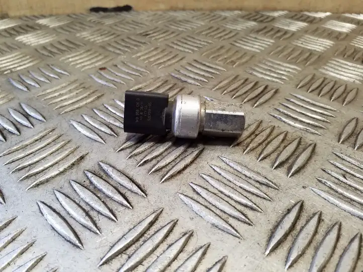 Volkswagen PASSAT CC (2008 - 2012) 1K0959126D Датчик давления кондиционера — фото 1