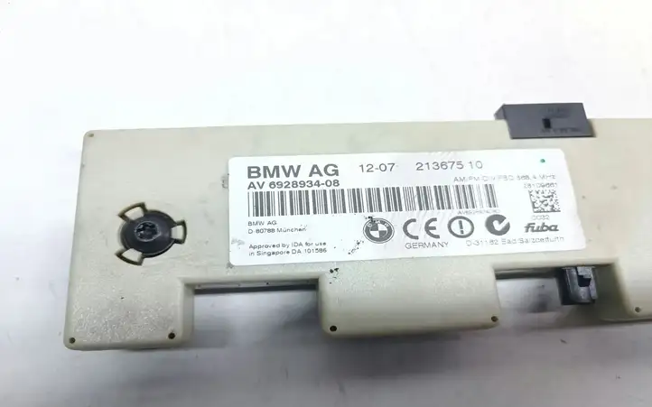 BMW 3 E90 E91 (2005 - 2012) 6928934 Усилитель антенны — фото 2