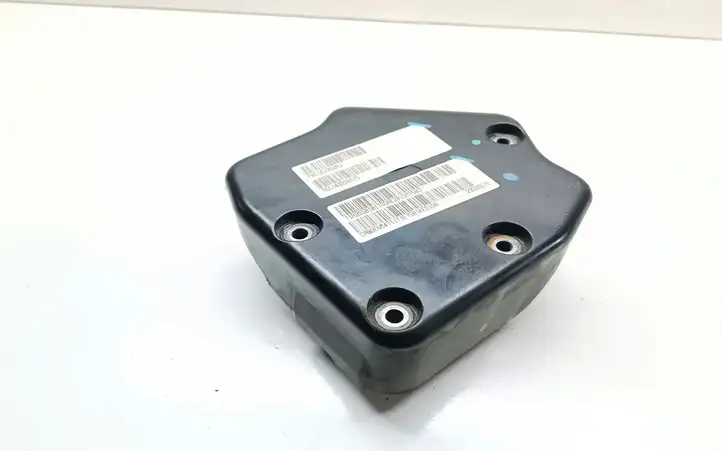 Jeep Grand Cherokee (2010 - 2021) P05162052AJ Кронштейн пневмокомпрессора — фото 2