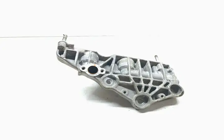 Jeep Grand Cherokee (2010 - 2021) 90513247G Кронштейн охладителя EGR — фото 2