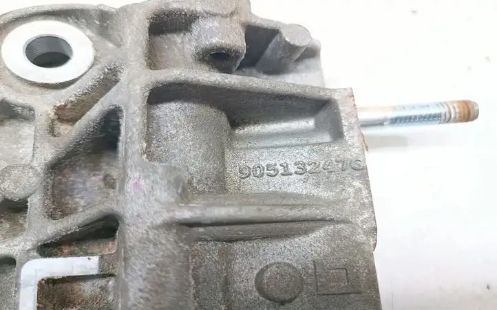 Jeep Grand Cherokee (2010 - 2021) 90513247G Кронштейн охладителя EGR — фото 3