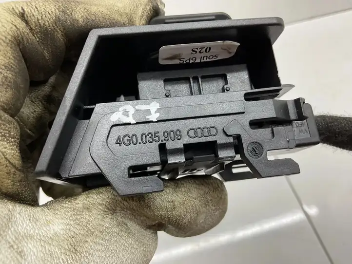 Audi A7 S7 4G (2010 - 2014) 4G0035909 Прочая электропроводка — фото 4