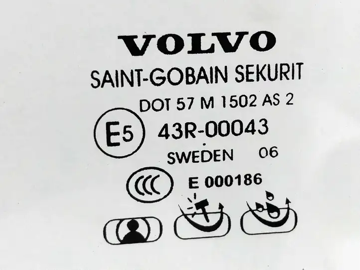 Volvo S60 (2004 - 2010) 43R00043 Стекло передней двери — фото 4