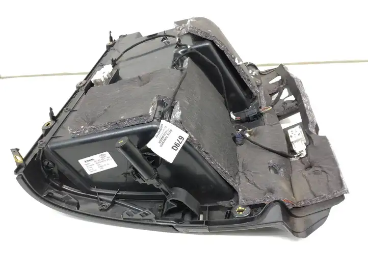 Audi A3/S3 8P (2008 - 2013) 8P1857035 Вещевой ящик — фото 15