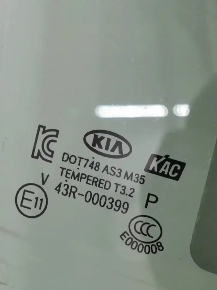 Kia Soul (2014 - 2016) E114r000399 Стекло задней двери — фото 2