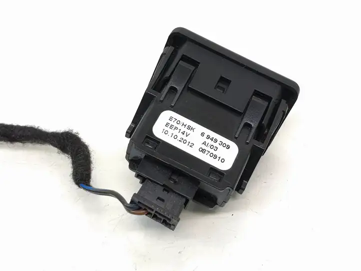 BMW X5 E70 (2006 - 2013) 6949309 Кнопка бардачка — фото 2