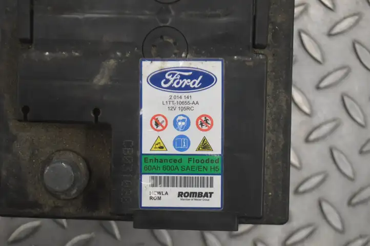 Ford Puma (2019 - ) 12V Аккумулятор — фото 5