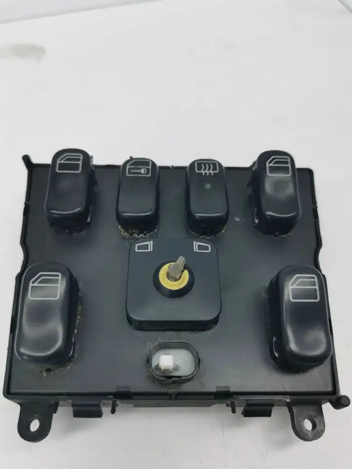 Mercedes-Benz ML W163 (1997 - 2005) A1638206610 Блок кнопок стеклоподъемников — фото 2