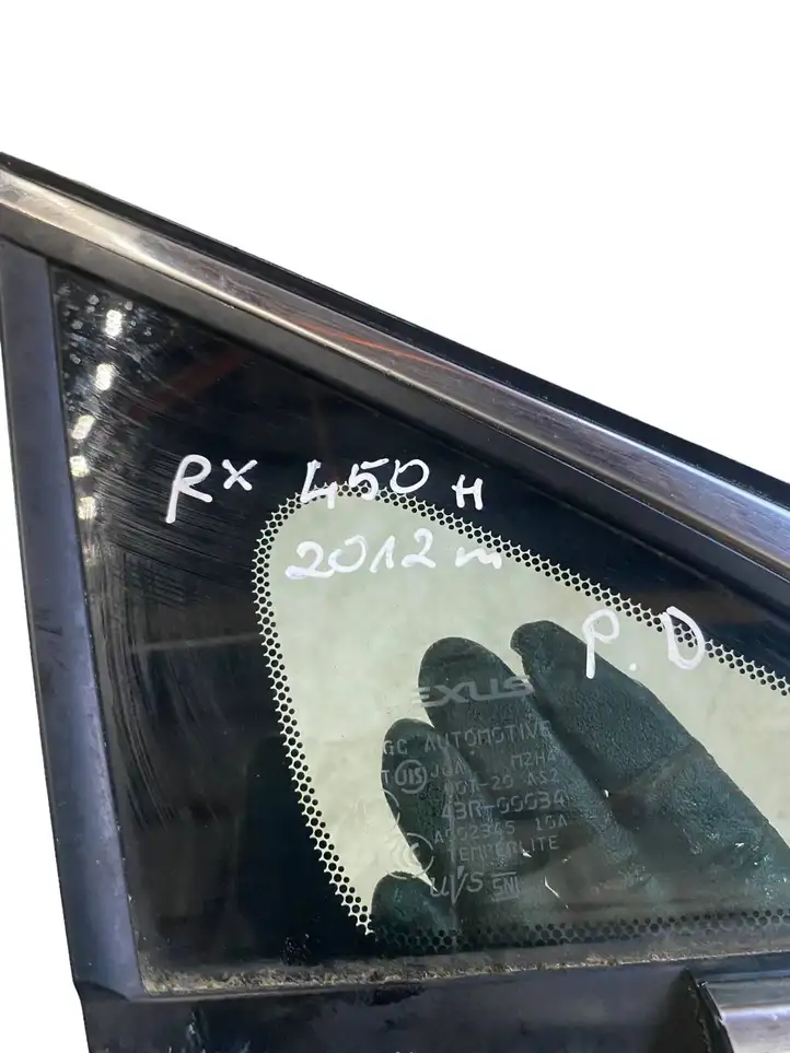 Lexus RX 450H (2008 - 2012) Треугольное стекло передней двери — фото 1