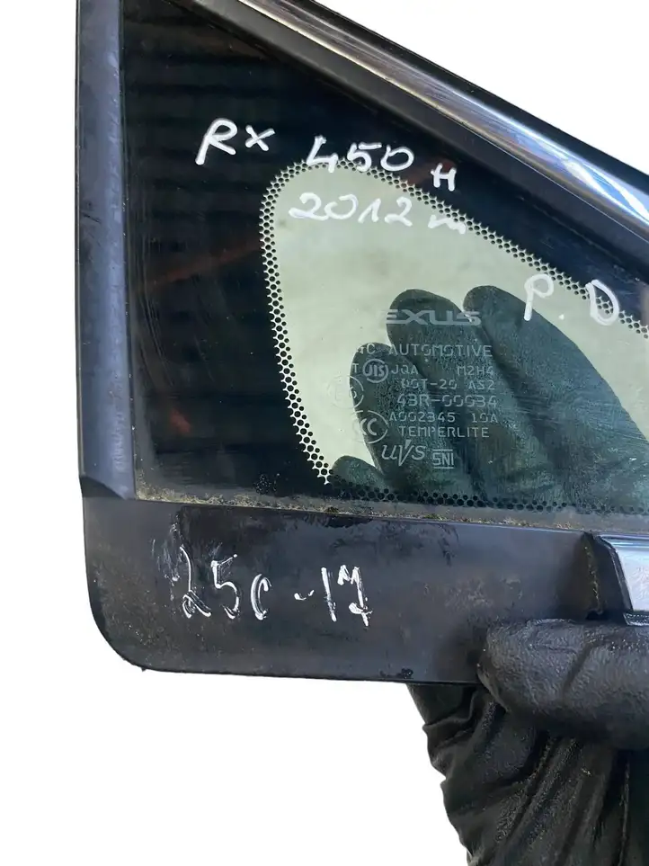Lexus RX 450H (2008 - 2012) Треугольное стекло передней двери — фото 3