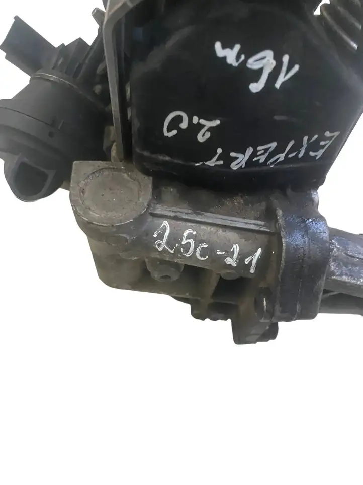 Peugeot Expert (2007 - 2016) 9807593080 Охладитель клапана EGR — фото 11