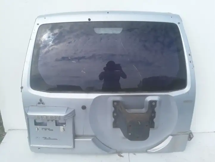 Mitsubishi Pajero (1999 - 2003) Крышка багажника — фото 3