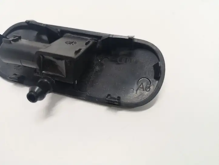 Audi A6 C7 (2011 - 2014) 4G0955987 Форсунка омывателя лобового стекла — фото 4
