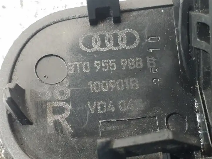 Audi A4 S4 B8 8K (2011 - 2015) 8T0955988B Форсунка омывателя лобового стекла — фото 4