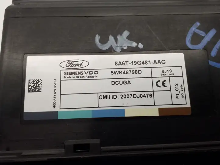 Ford Fiesta (2006 - 2008) 8A6T19G481AAG Модуль комфорта — фото 3