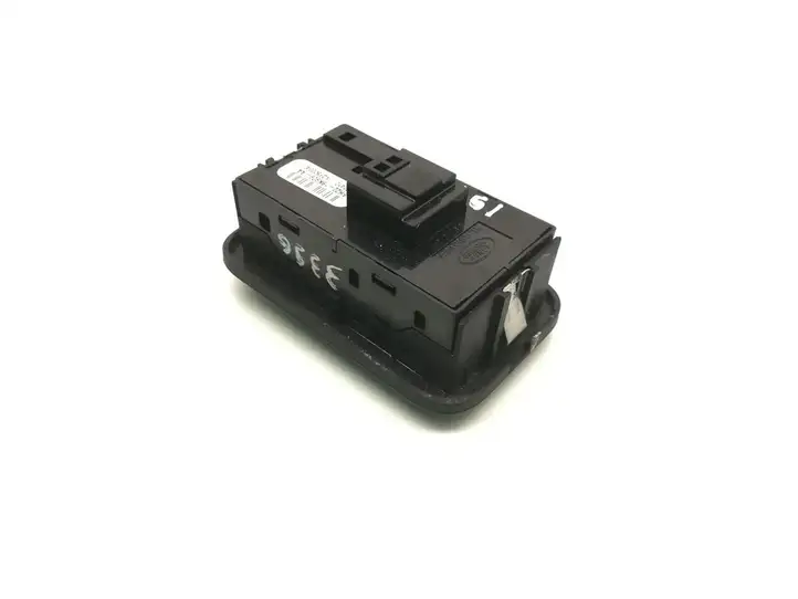 Land Rover Freelander 2 - LR2 (2006 - 2010) 5H22-18K909-AA Другие включатели / ручки/ переключатели — фото 4