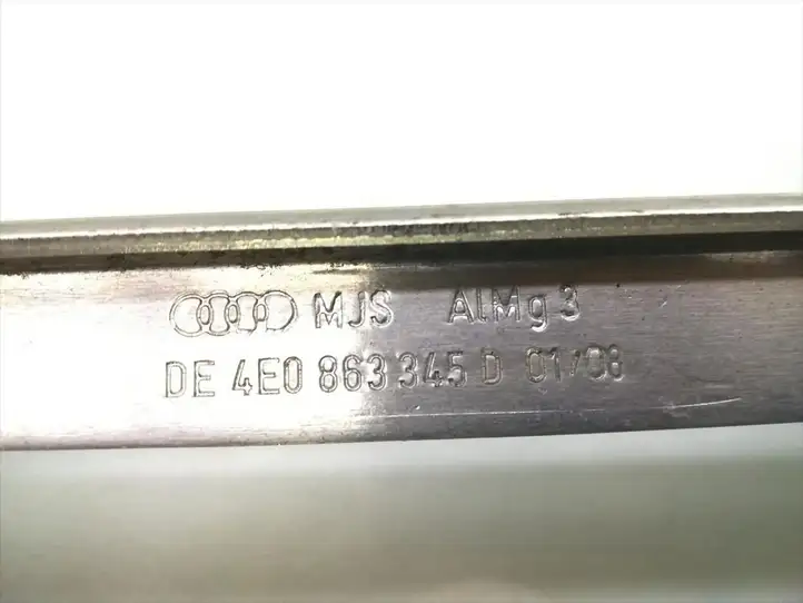 Audi A8 S8 D3 4E (2007 - 2010) 4E0863345D Прочие детали салона — фото 5