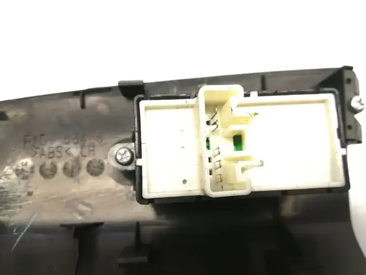 Mazda RX8 (2003 - 2008) F151684L6 Блок кнопок стеклоподъемников — фото 4