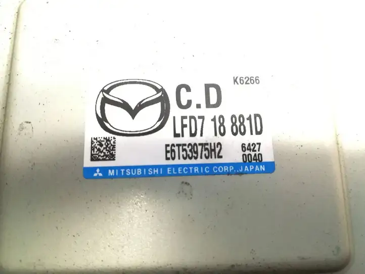 Mazda 5 (2005 - 2010) LFD718881D Блок управления двигателем (ЭБУ) — фото 5