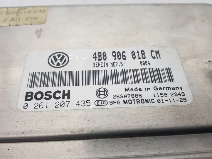 Volkswagen PASSAT B5.5 (2001 - 2005) 4B0906018CM Блок управления двигателем (ECU) — фото 3