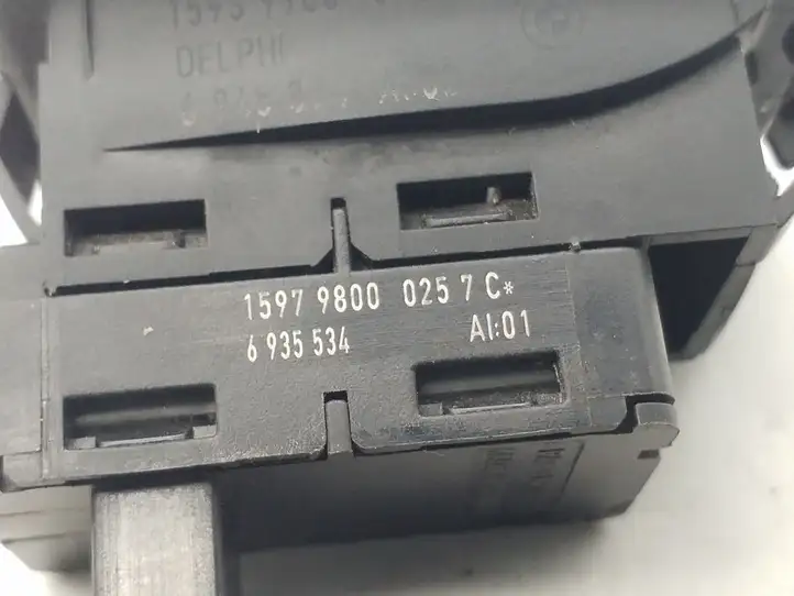 BMW 3 E90 E91 (2005 - 2012) 6935534 Кнопка стеклоподъемников — фото 3