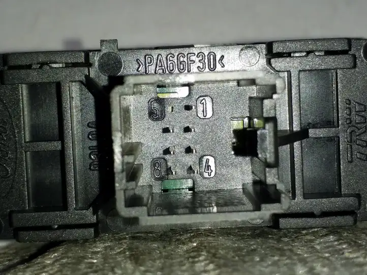 Ford Fiesta (2006 - 2008) 6S6T18K574AD Кнопка обогрева стекла — фото 4