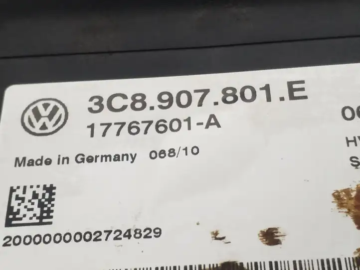 Volkswagen PASSAT B6 (2005 - 2010) 3C8907801E Блок управления стояночным тормозом — фото 2