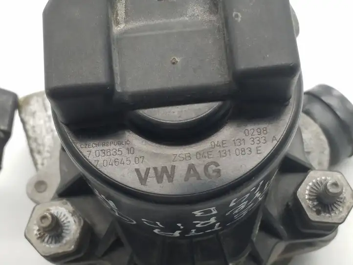 Volkswagen Jetta VI (2011 - 2018) 04E131333A Насос вторичного воздуха — фото 4