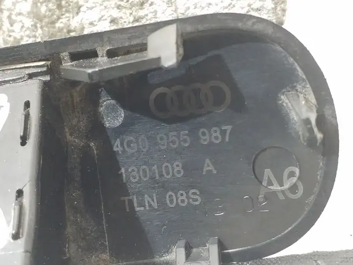 Audi A6 C7 (2011 - 2014) 4G0955987 Форсунка омывателя лобового стекла — фото 3