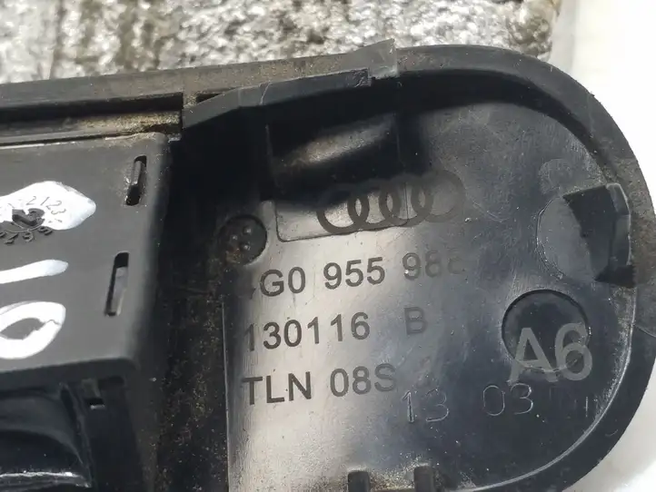 Audi A6 C7 (2011 - 2014) 4G0955988 Форсунка омывателя лобового стекла — фото 4