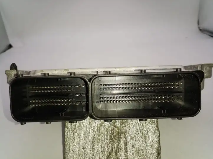 Ford Focus (2011 - 2015) FM5A12A650ADB Блок управления двигателем (ECU) — фото 4