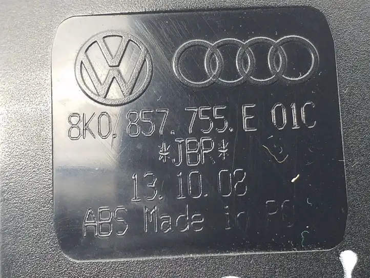 Audi A4 S4 B8 8K (2007 - 2011) 8K0857755E Замок переднего ремня — фото 4