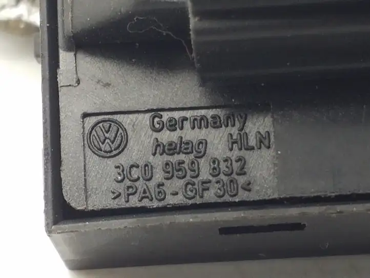 Volkswagen PASSAT CC (2008 - 2012) 3C0959832 Другие включатели / ручки/ переключатели — фото 4