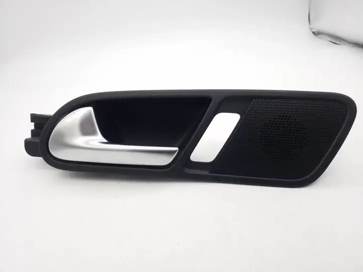 Volkswagen Tiguan (2011 - 2016) 5N0839113A Внутренняя ручка двери — фото 1