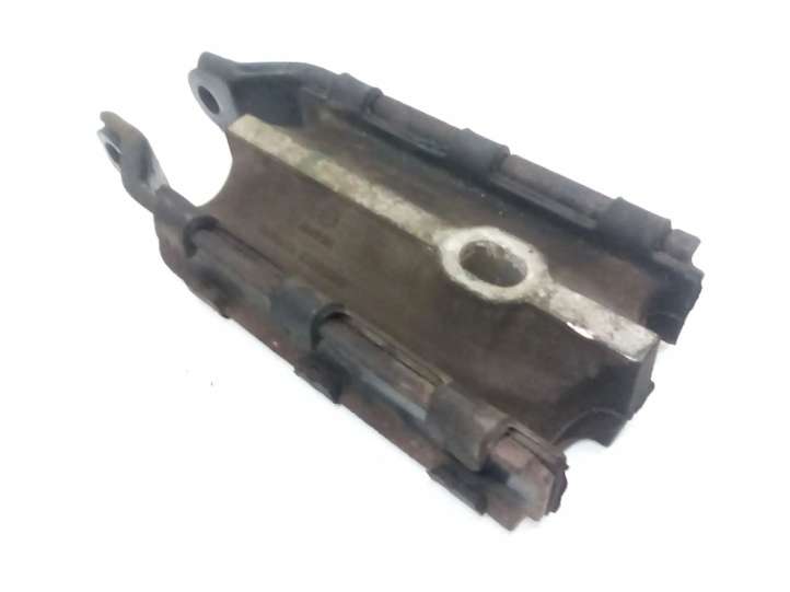 31262935 Volvo S60 Pagalvė pavarų dėžės