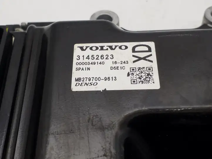 Volvo XC60 (2013 - 2017) 31452623 Блок управления двигателем (ECU) — фото 2
