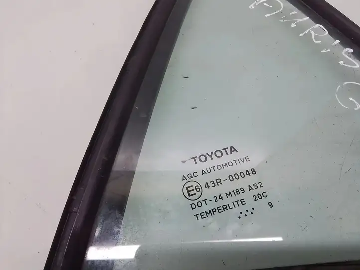 Toyota Auris 150 (2006 - 2012) 43R00048 Форточка двери — фото 3