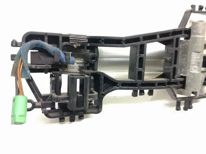 Ford Kuga I (2008 - 2012) 8M51A22404aaw Наружная ручка двери — фото 7